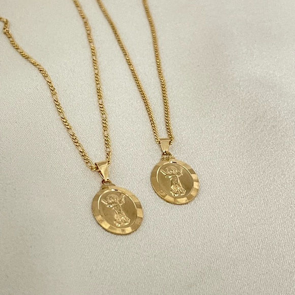 18k Gold Filled Divine Child Necklace - Picture 8 of 8